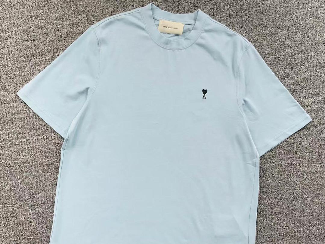 T-Shirts Ami Paris