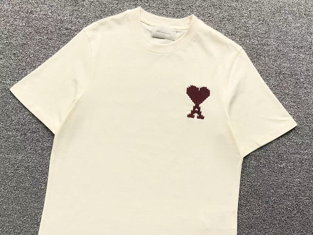 T-Shirts Ami Paris