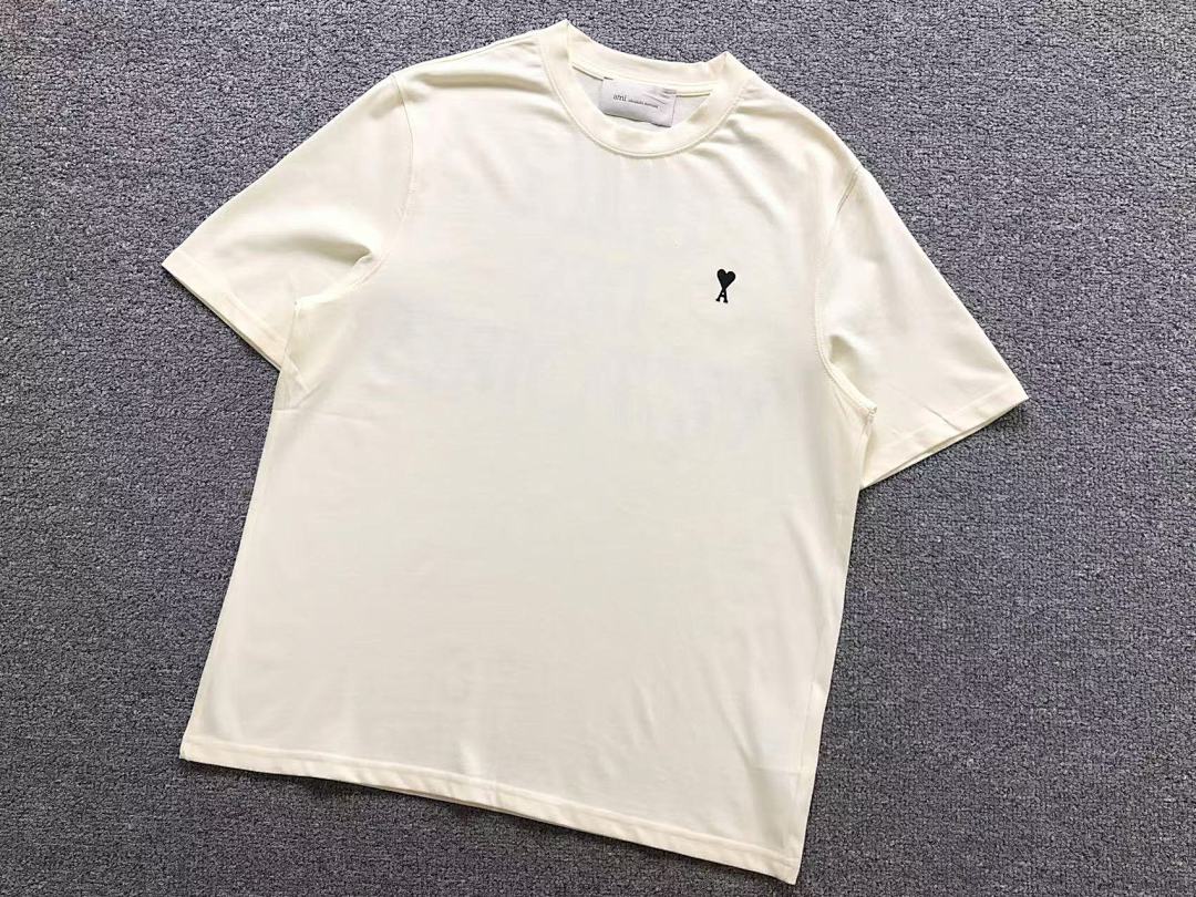T-Shirts Ami Paris