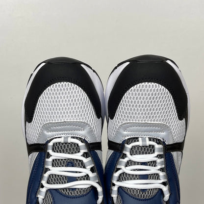 B22 Blue Navy