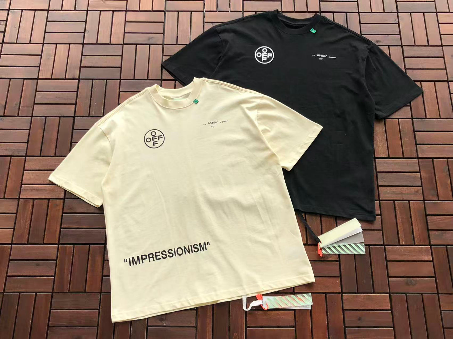 T-shirt Off