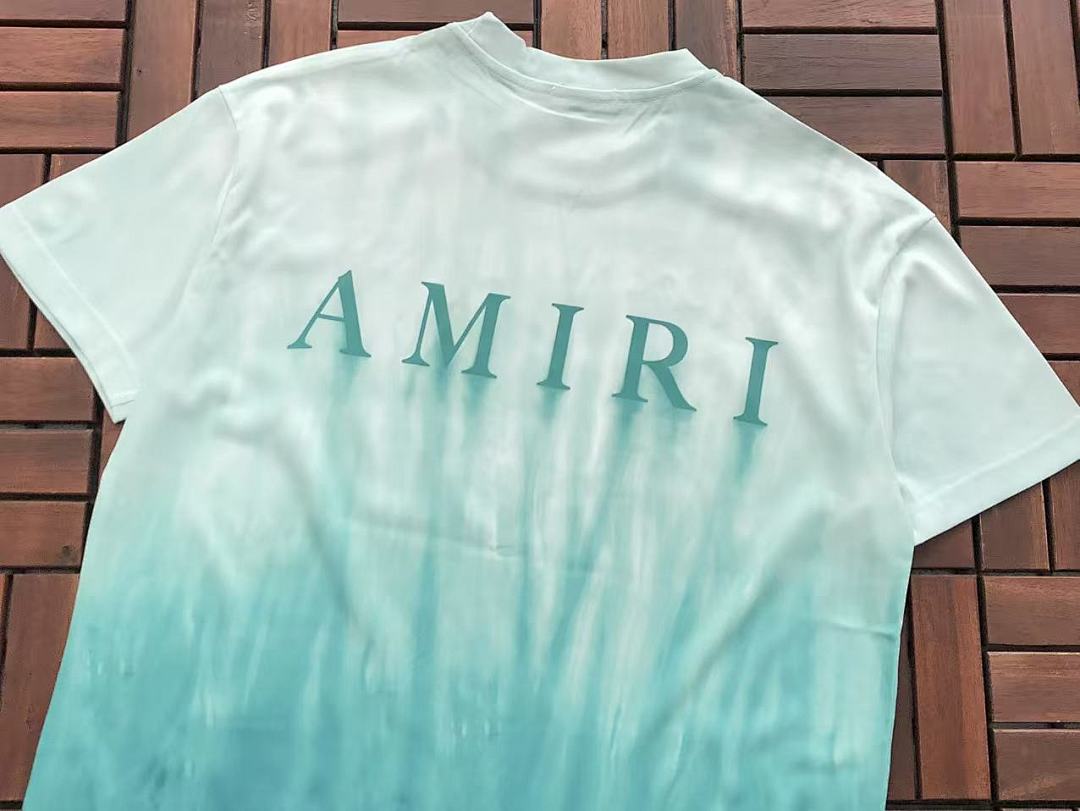 T-shirts Ami