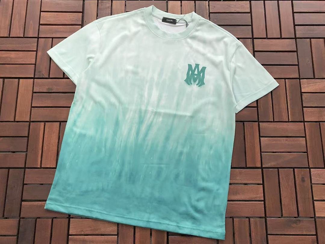 T-shirts Ami