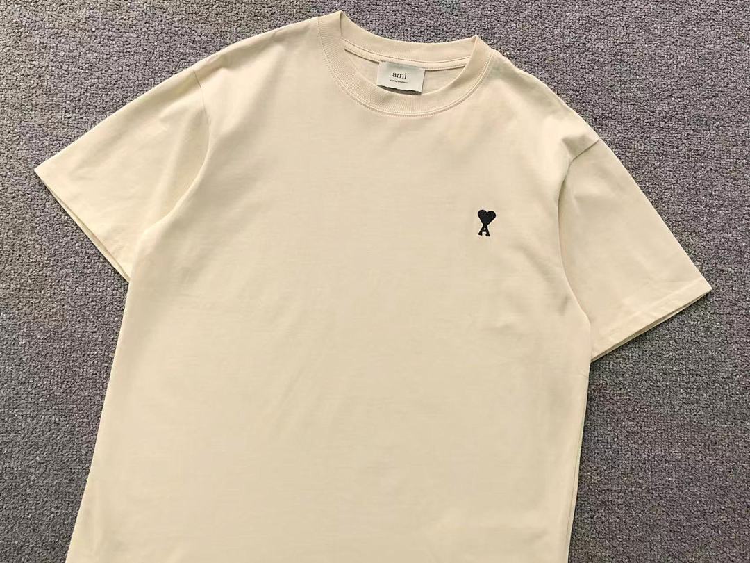 T-Shirts Ami Paris