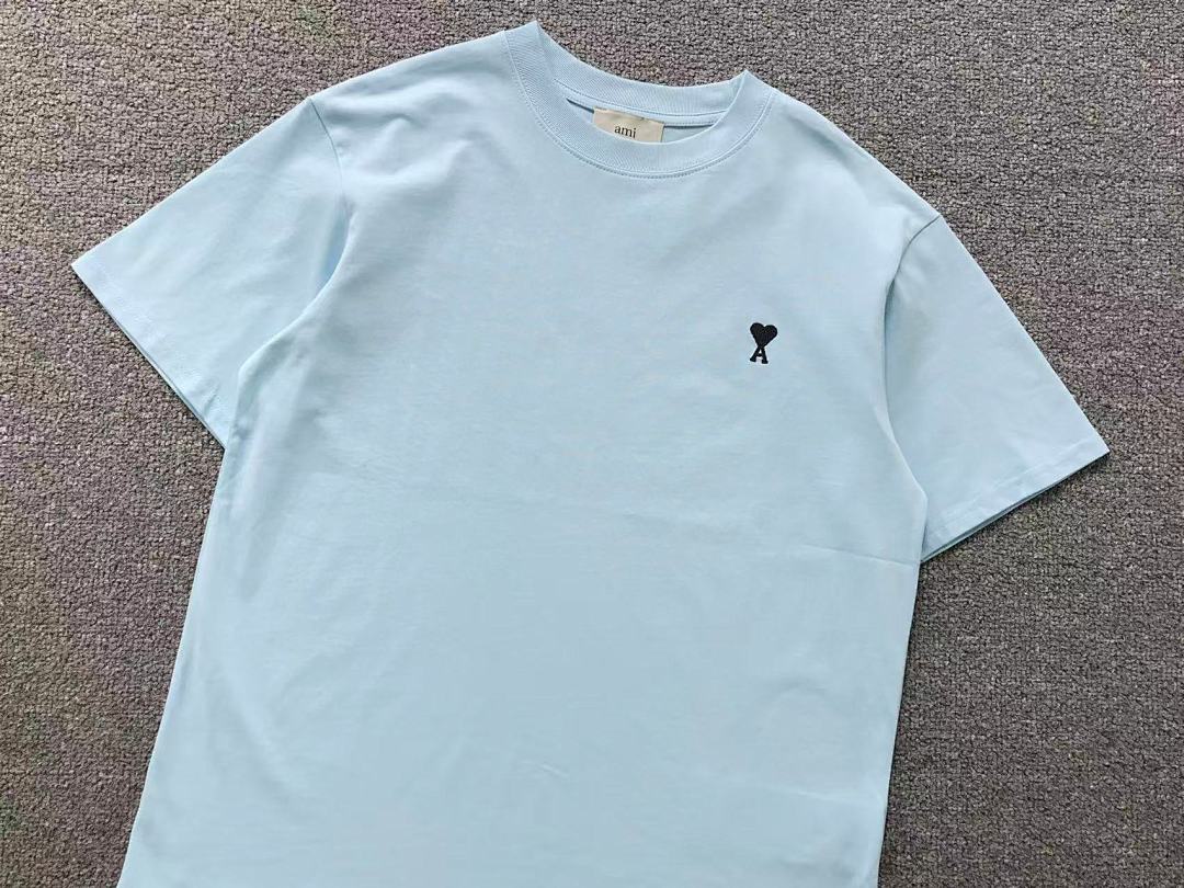 T-Shirts Ami Paris