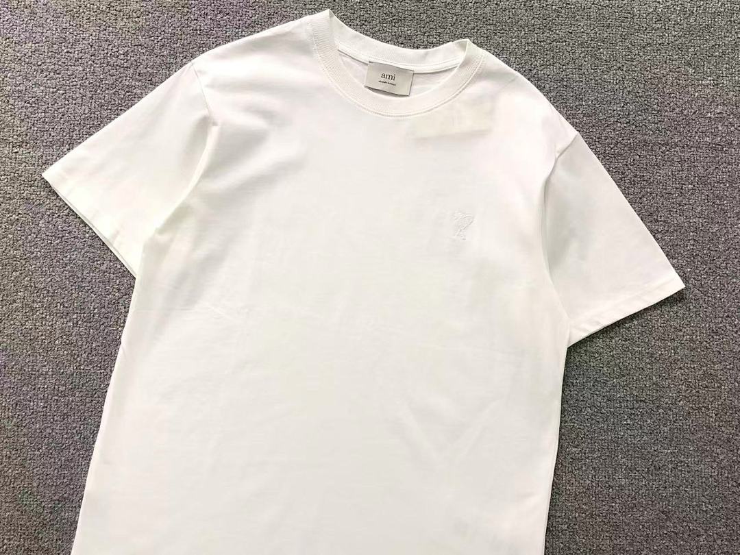T-Shirts Ami Paris