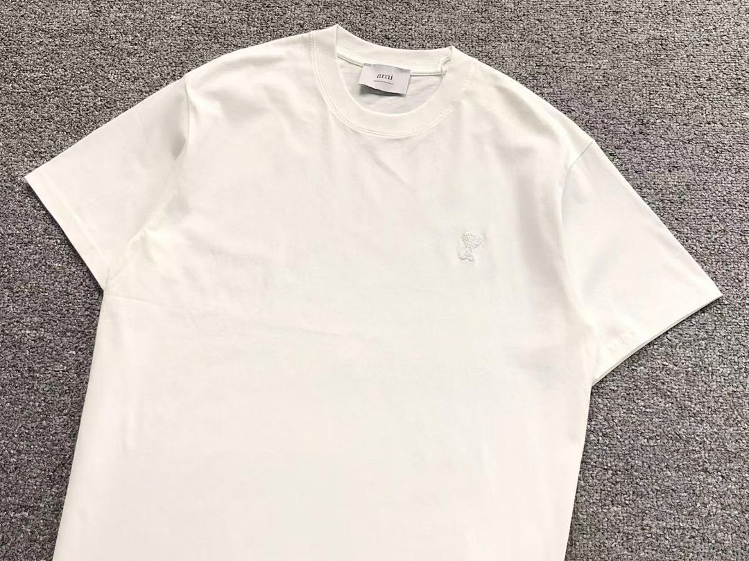 T-Shirts Ami Paris