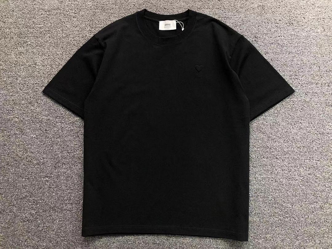 T-Shirts Ami Paris