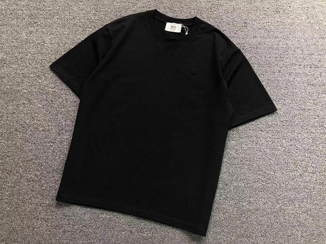 T-Shirts Ami Paris