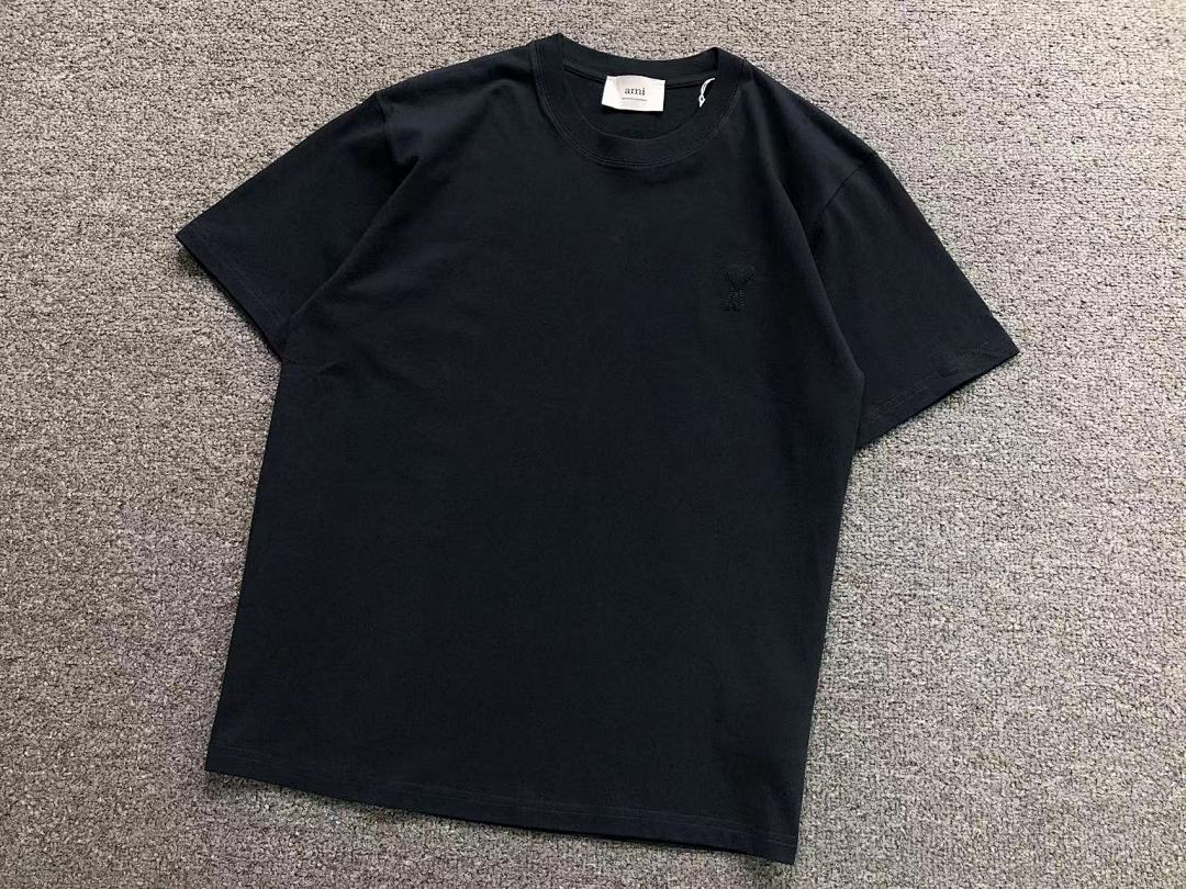 T-Shirts Ami Paris