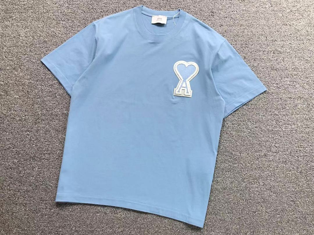 T-Shirts Ami Paris