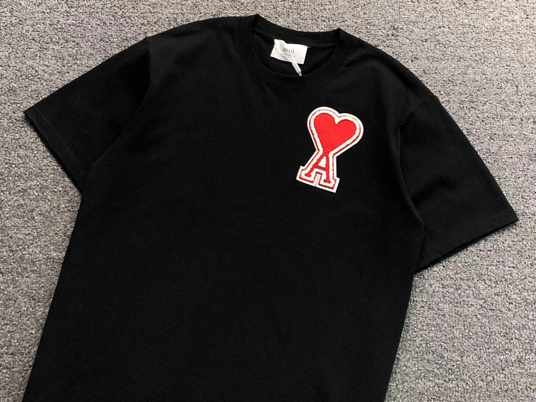 T-Shirts Ami Paris