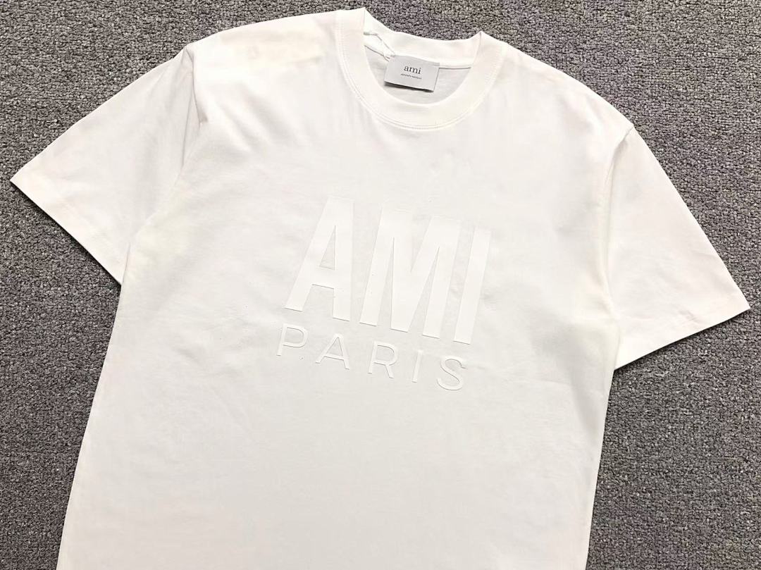 T-Shirts Ami Paris