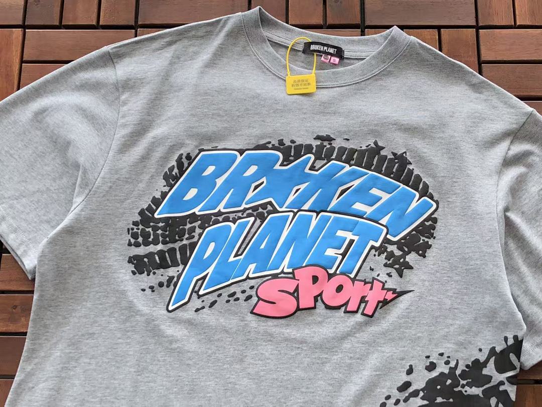T-Shirt Broken Planet