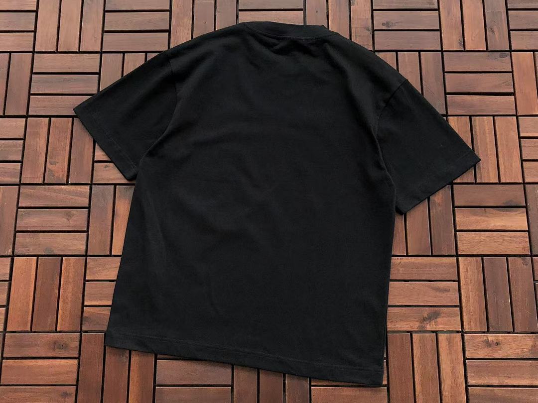 T-Shirt Broken Planet
