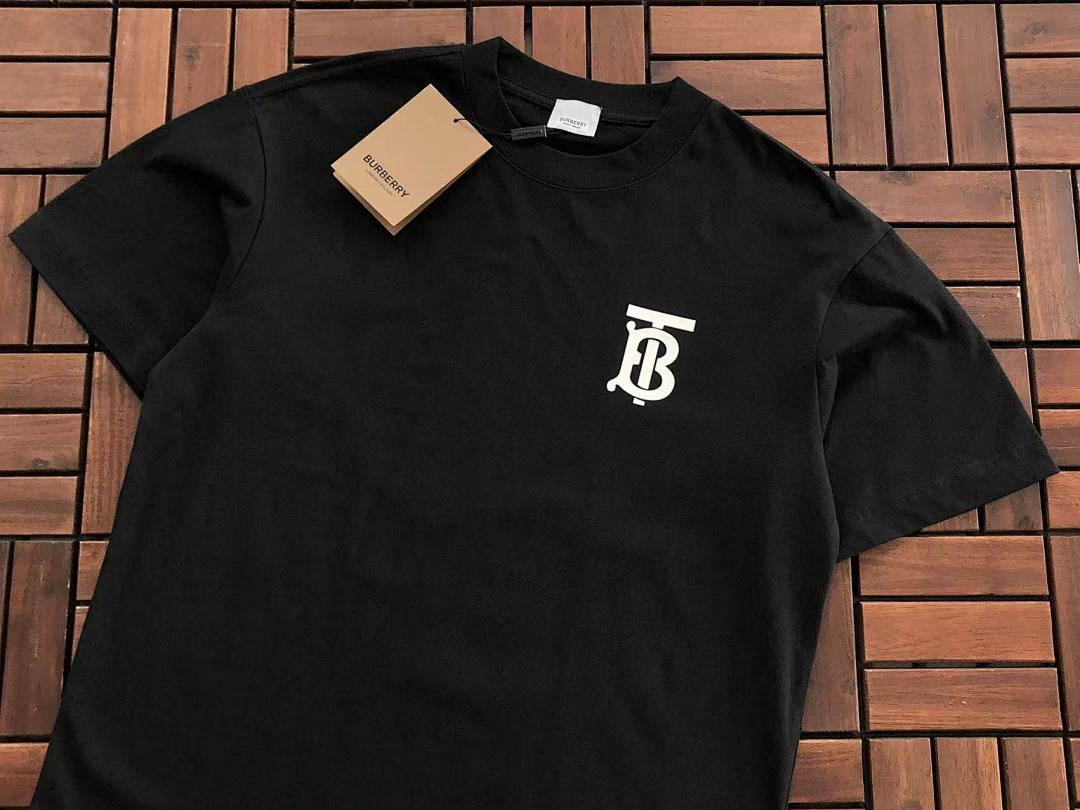 T-Shirts BB