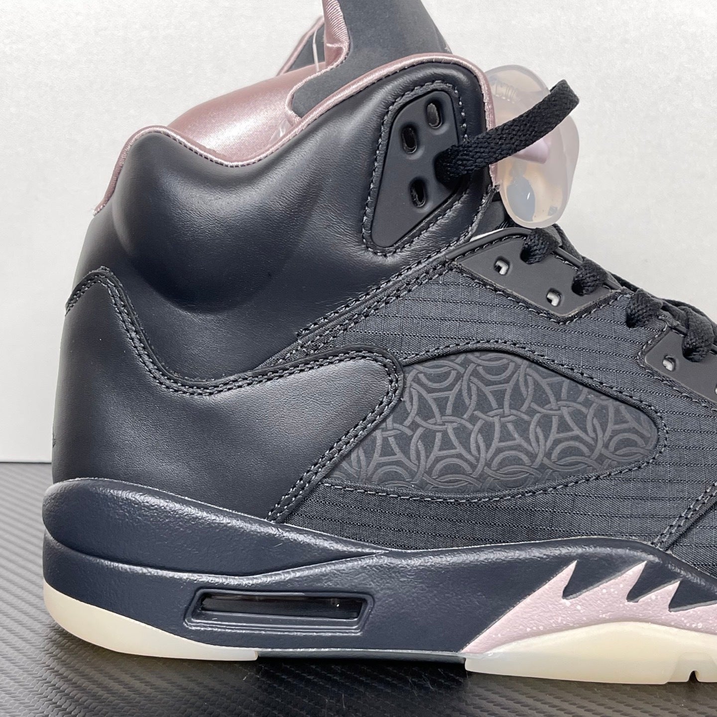 AJ5  Retro OG Black Metallic Reimagined