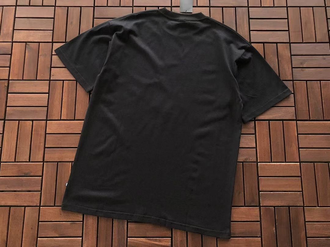 Pat T-shirt