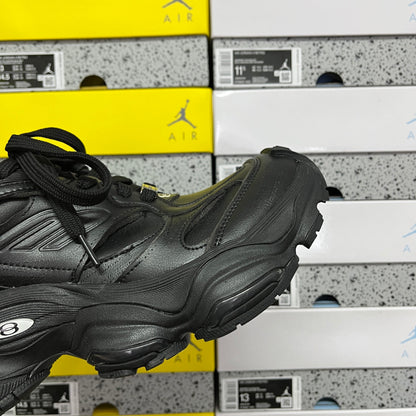 BLG Cargo Black