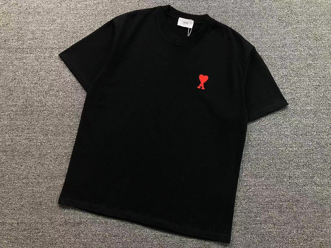 T-Shirts Ami Paris