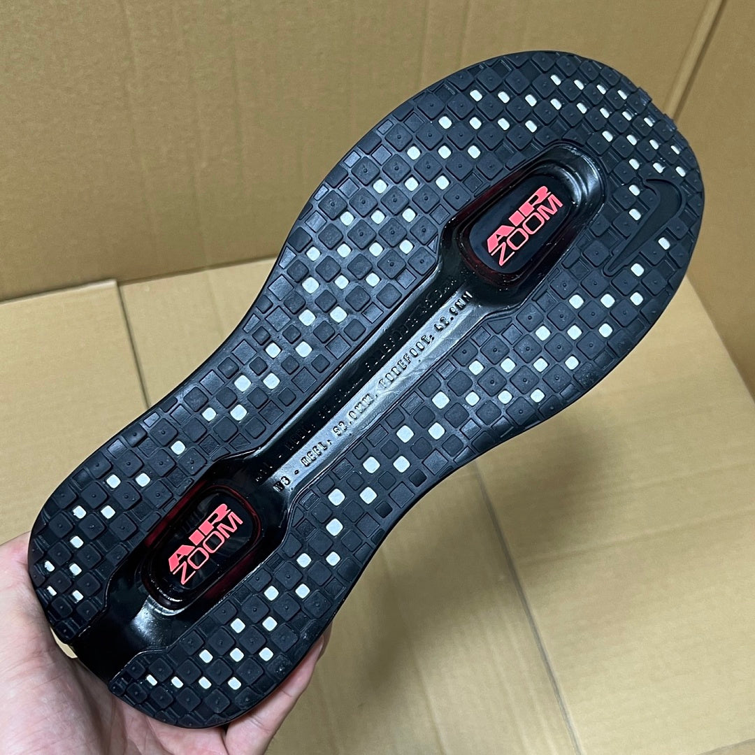 Vomero Premium Black