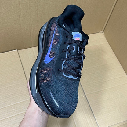 Vomero Premium Black