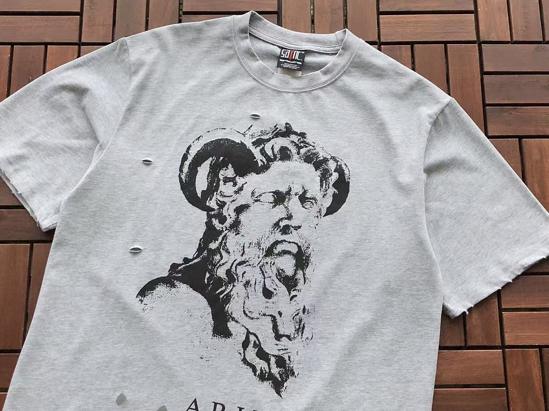T-Shirts Saint M
