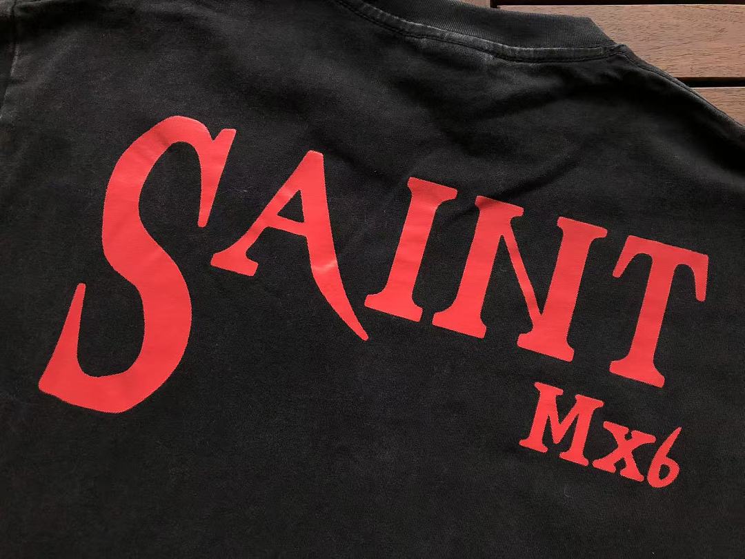 T-Shirts Saint M