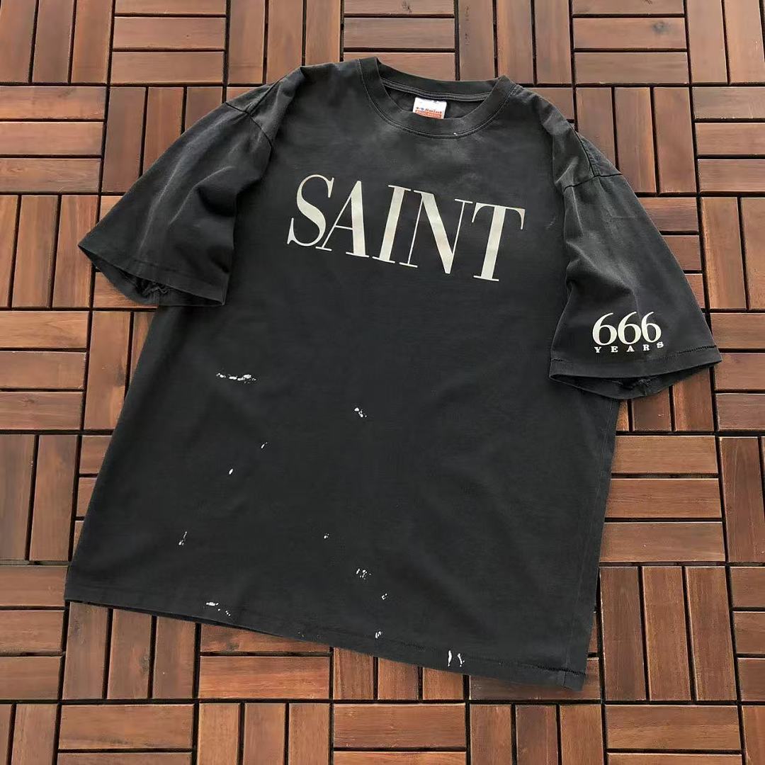 T-Shirts Saint M