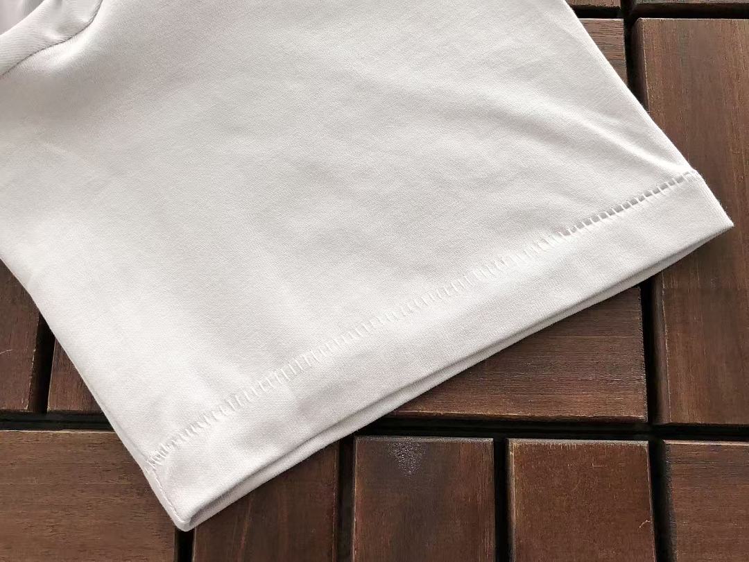 T-Shirts Saint M