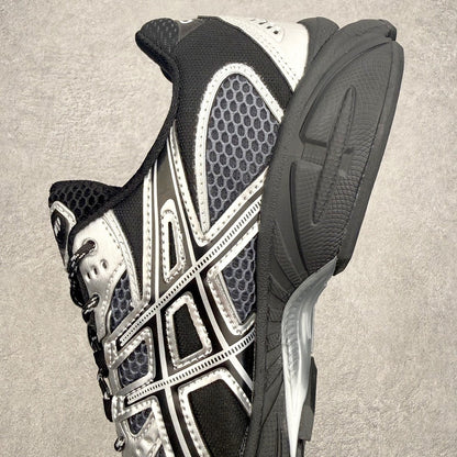 GEL-Kayano 12.1