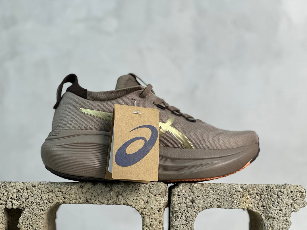 GEL-NIMBUS 27 Brown