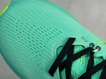 GEL-NIMBUS 28 Green