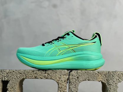 GEL-NIMBUS 28 Green