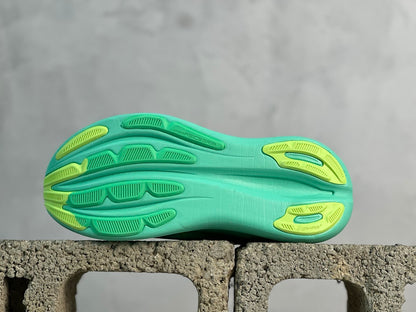 GEL-NIMBUS 28 Green