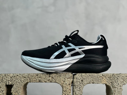 GEL-NIMBUS 28 Black/Silver