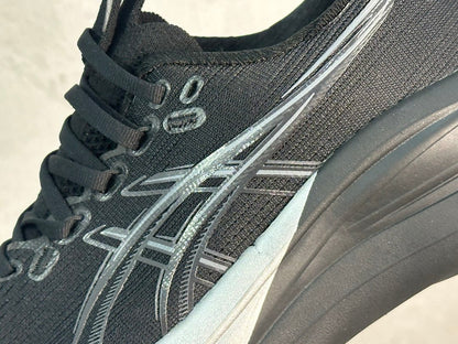 GEL-NIMBUS 28 Black/Silver