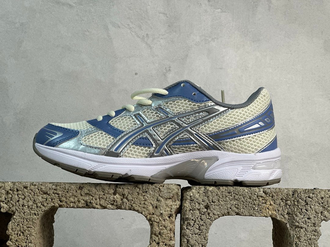 Gel-1130 White/Arctic Sky