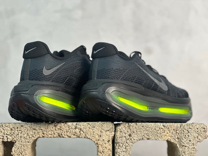 Vomero Premium Black/Green