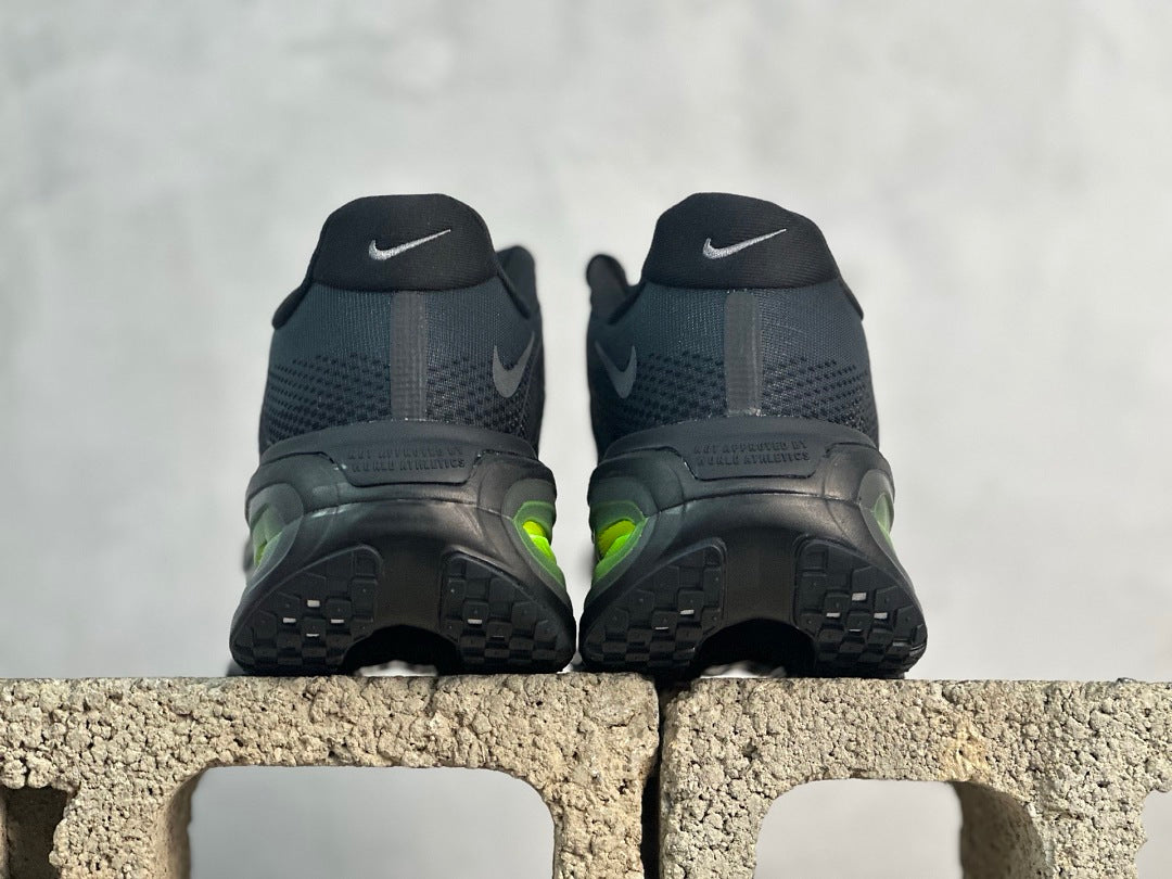 Vomero Premium Black/Green
