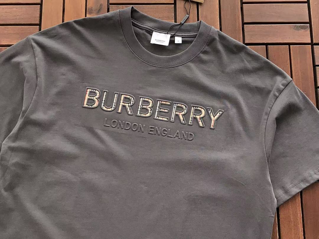 T-Shirts BB