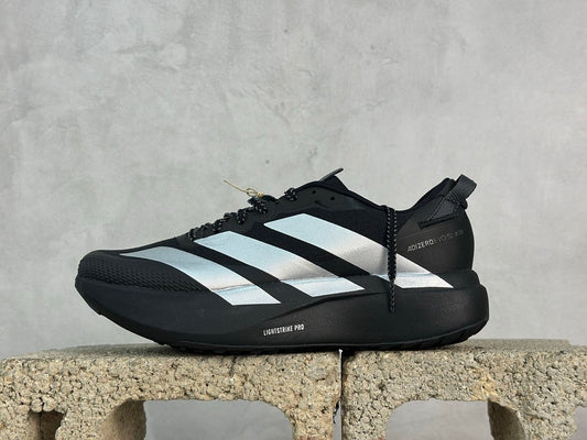 Evo SL Black / White