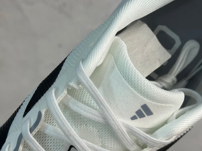 Adizero Boston 13 White Black