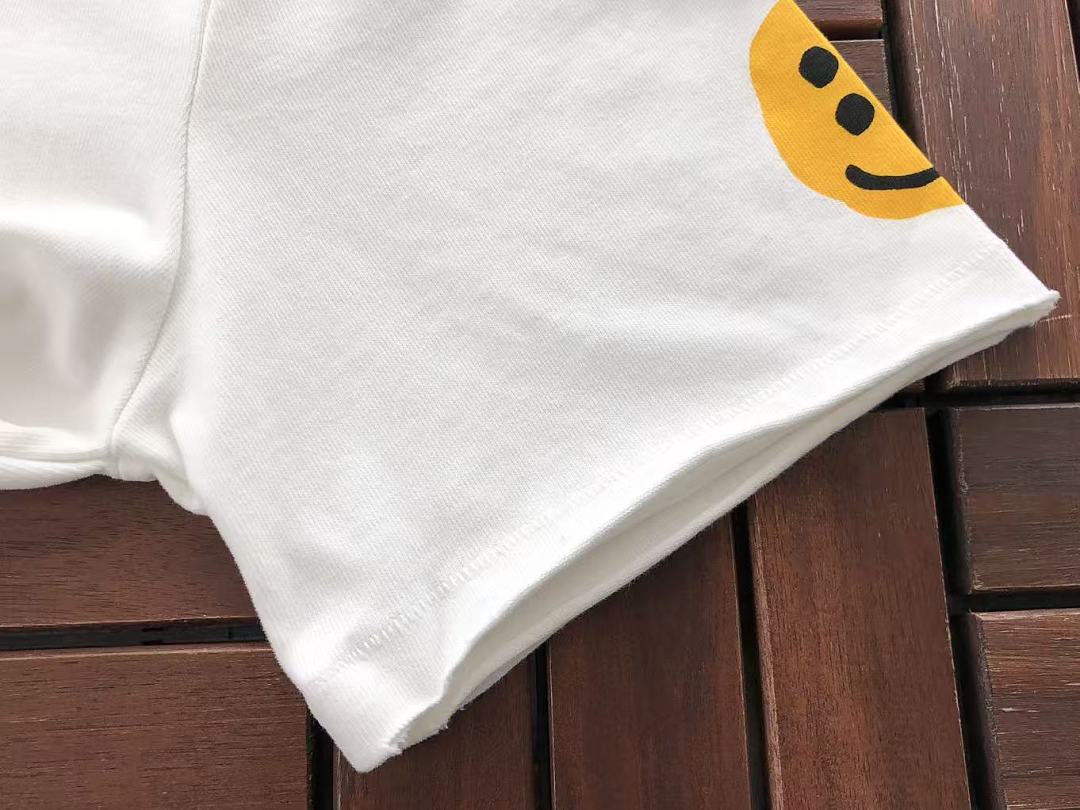T-Shirts Saint M Ask God