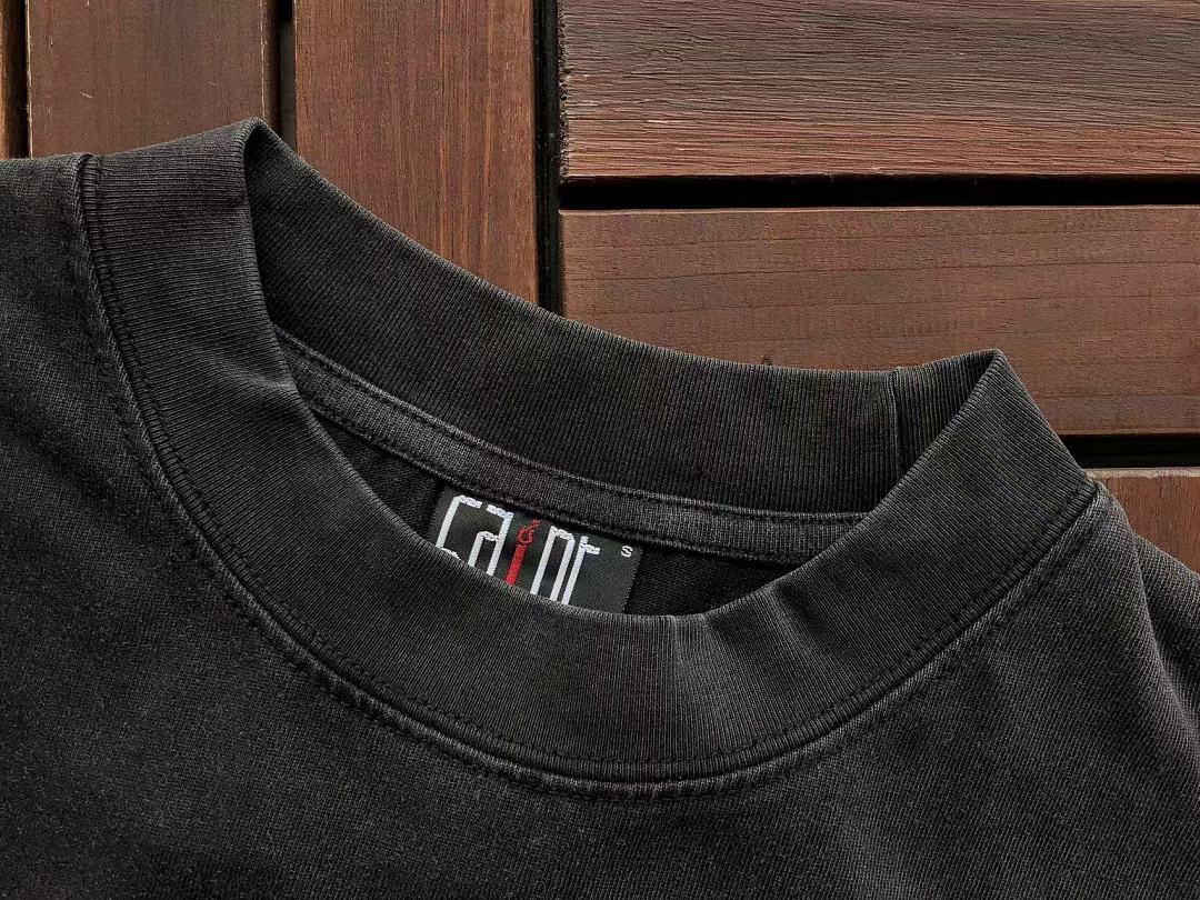 T-Shirts Saint M
