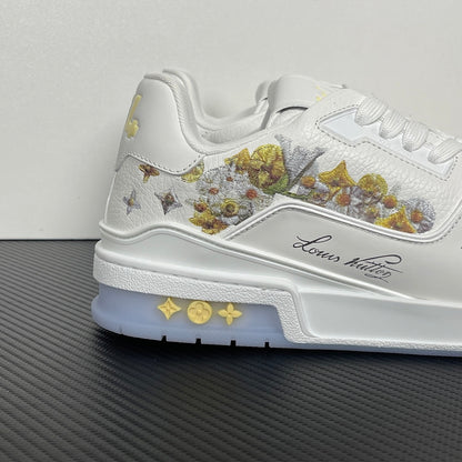 Trainer White and Flowers