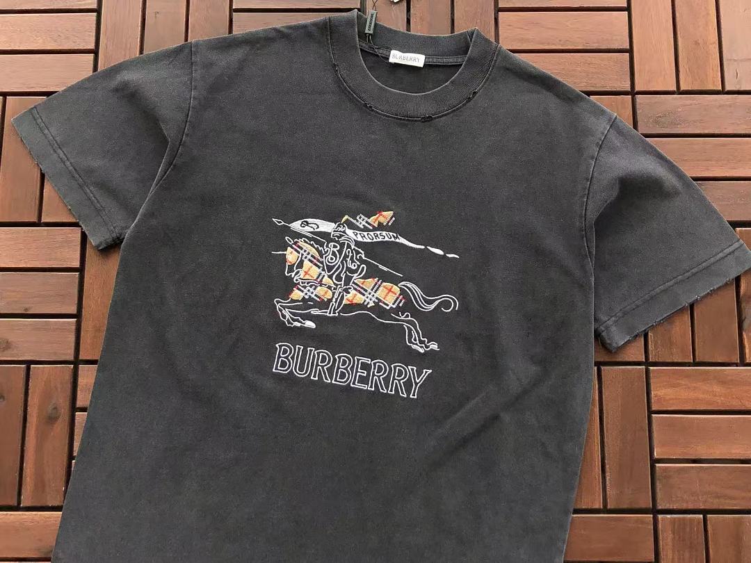 T-Shirts BB