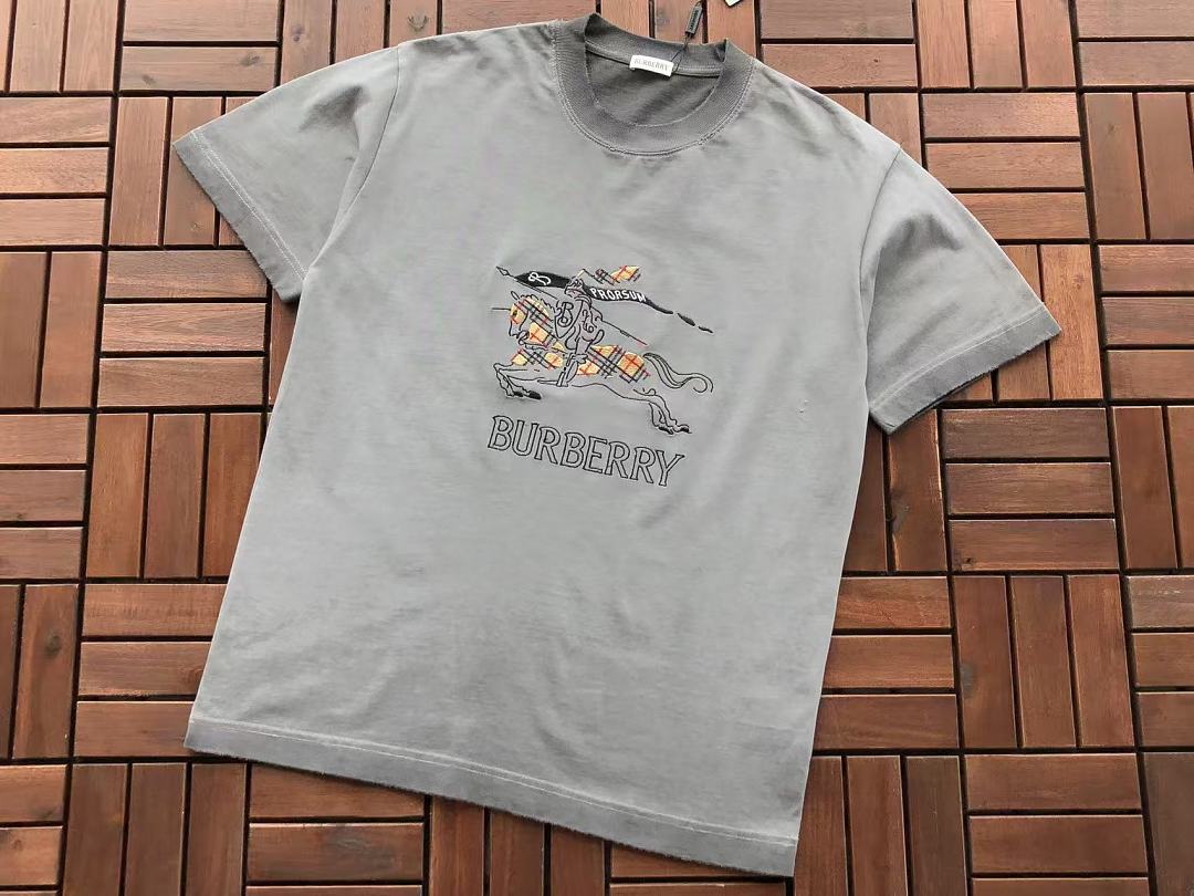 T-Shirts BB