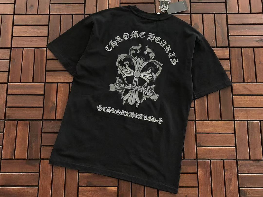 T-Shirts Ch Hearts