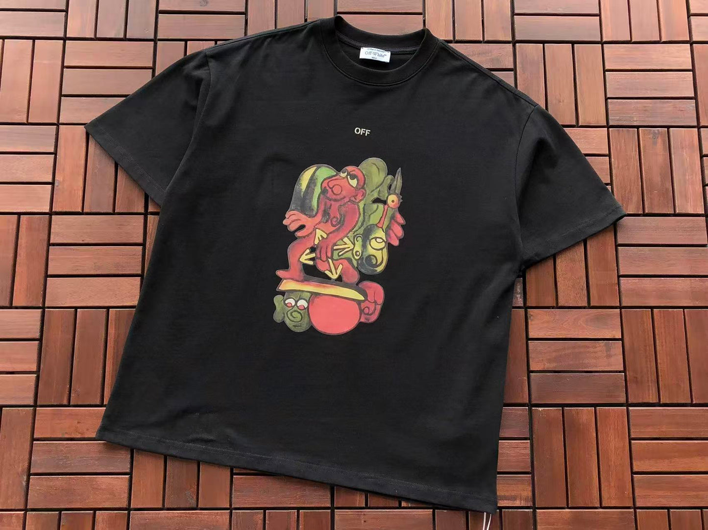 T-shirt Off